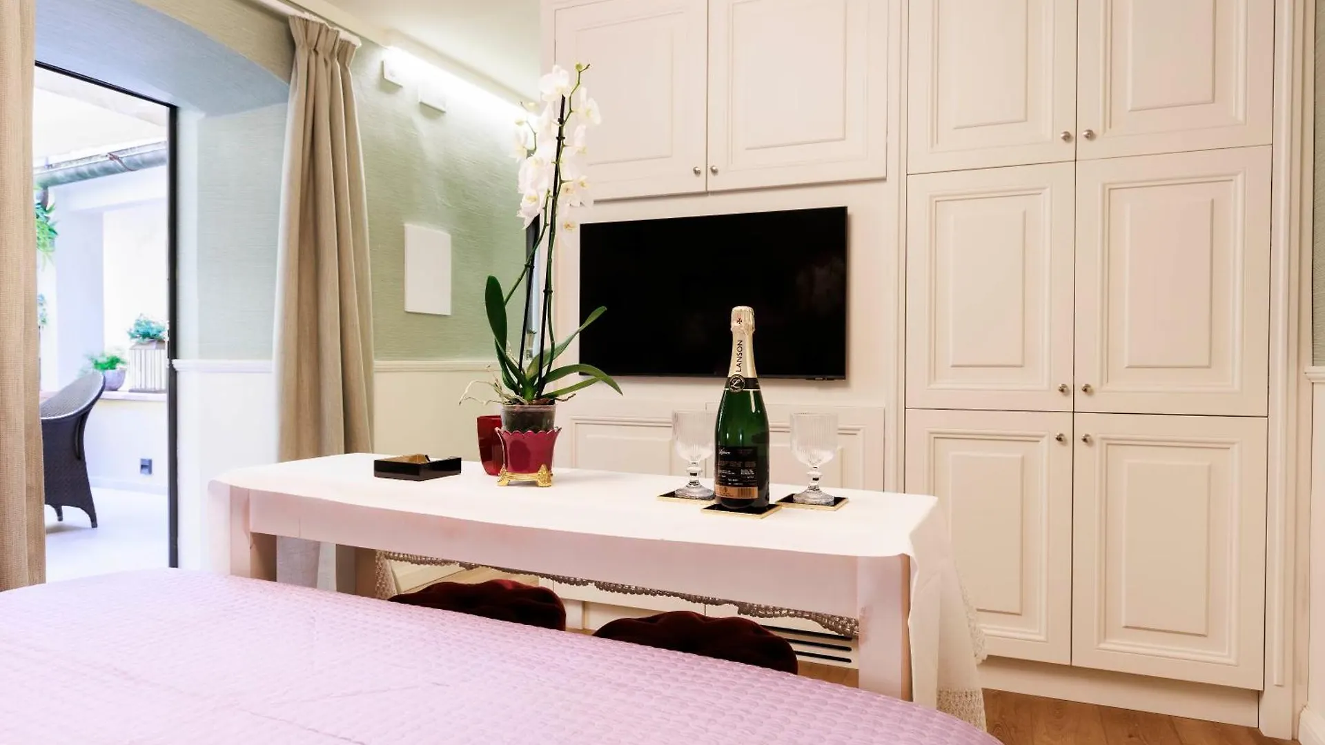 Maggio Luxury Suite Florence 0*,  Italy